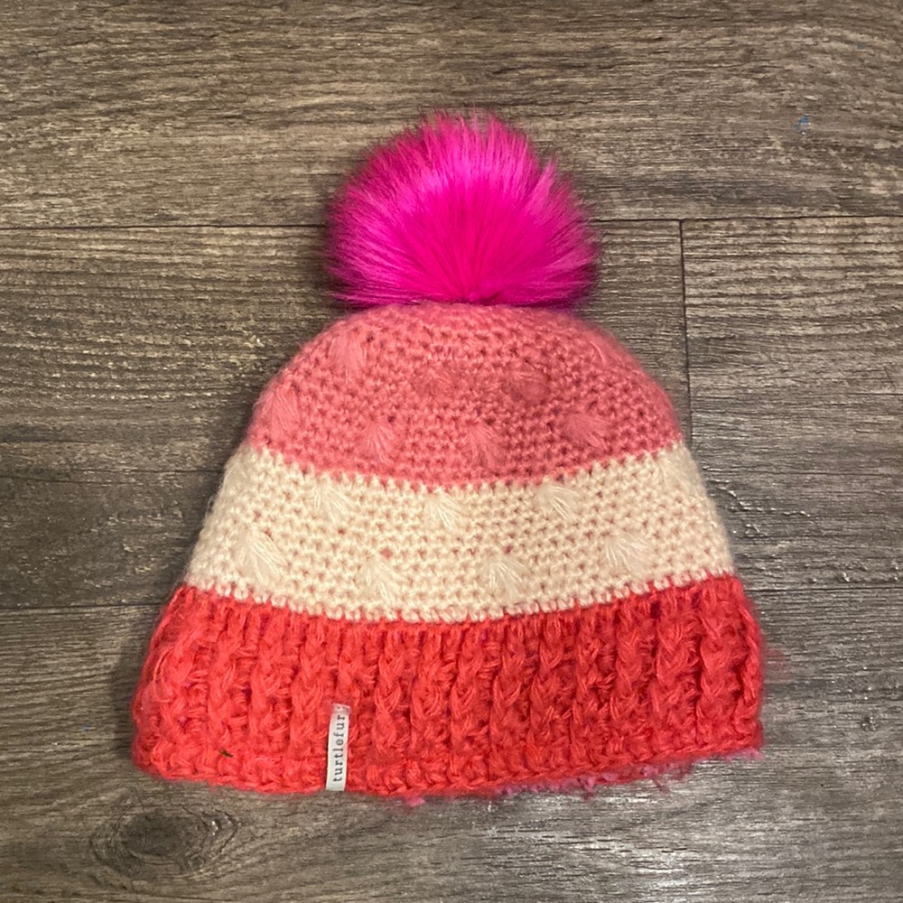 Turtledfur pink winter hat